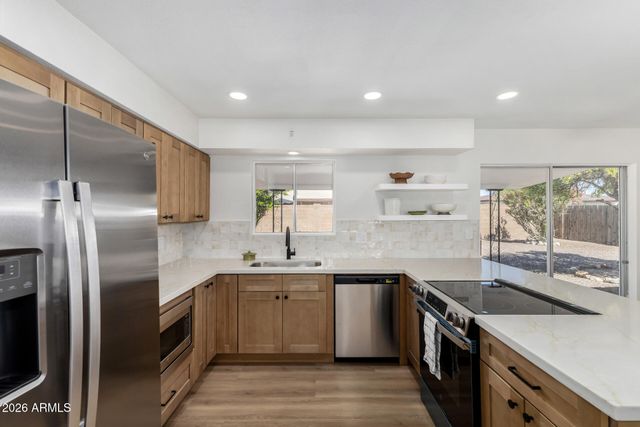 6050 E BOISE Street, Mesa, AZ 85205