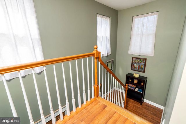 1043 HORNBERGER AVE, Roebling, NJ 08554