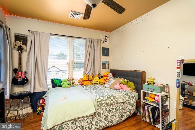 1043 HORNBERGER AVE, Roebling, NJ 08554