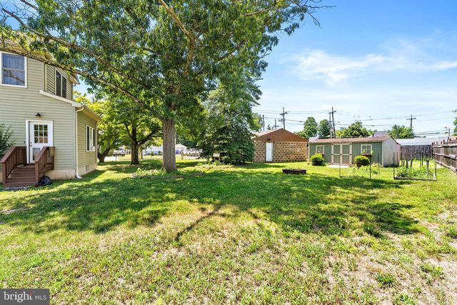 1043 HORNBERGER AVE, Roebling, NJ 08554
