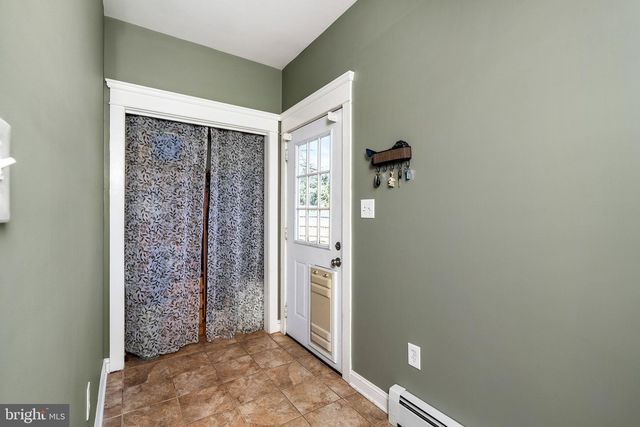 1043 HORNBERGER AVE, Roebling, NJ 08554