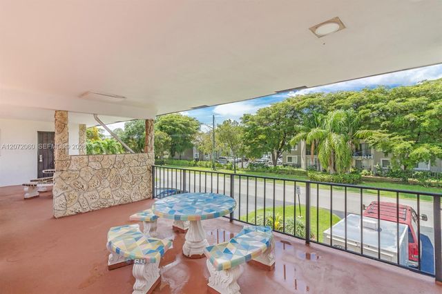 344 SW 1st Street 6, Pompano Beach, FL 33060