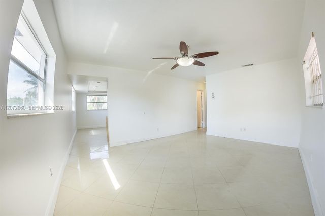 344 SW 1st Street 6, Pompano Beach, FL 33060
