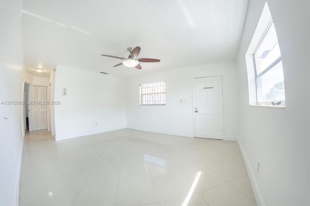 344 SW 1st Street 6, Pompano Beach, FL 33060