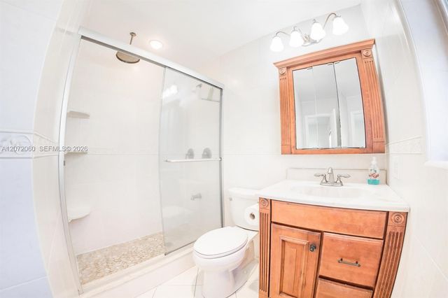 344 SW 1st Street 6, Pompano Beach, FL 33060
