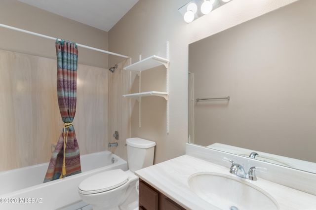 6339 N Orange Tree Drive, Tucson, AZ 85704