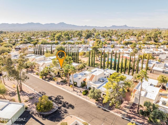 6339 N Orange Tree Drive, Tucson, AZ 85704