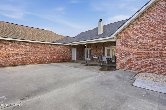 1008 Ohlenforst Road, Rayne, LA 70578