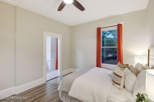 422 E 3RD Street, Jacksonville, FL 32206