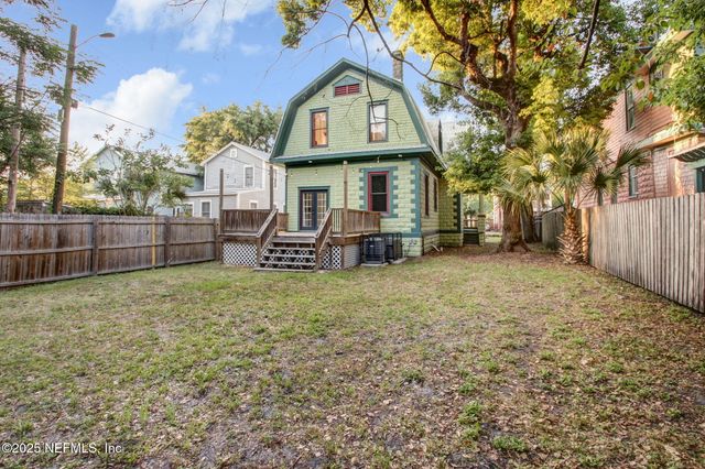 422 E 3RD Street, Jacksonville, FL 32206