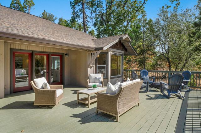 2075 Flat Broke Way, Placerville, CA 95667
