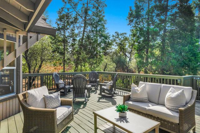 2075 Flat Broke Way, Placerville, CA 95667