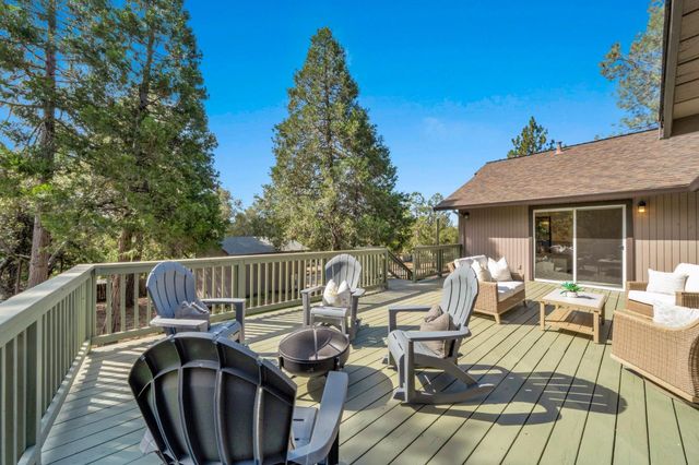 2075 Flat Broke Way, Placerville, CA 95667