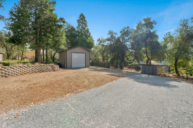 2075 Flat Broke Way, Placerville, CA 95667
