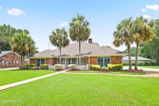 1127 N Monte Blanc Drive, Abbeville, LA 70510