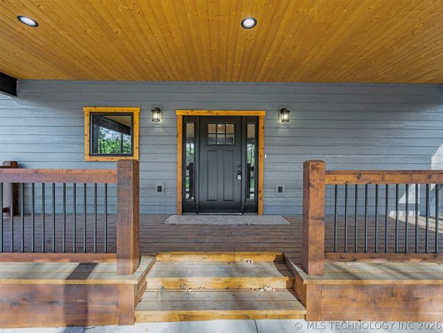 18475 W Lakewood Drive, Park Hill, OK 74451