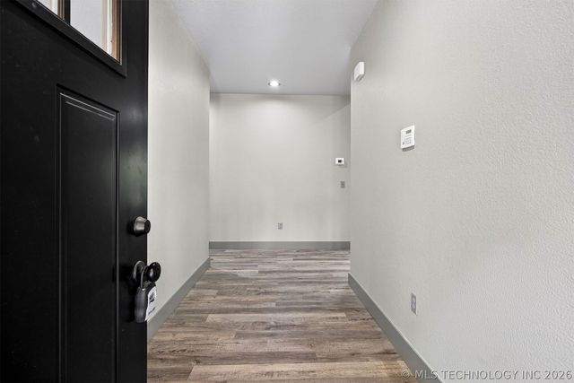 18475 W Lakewood Drive, Park Hill, OK 74451