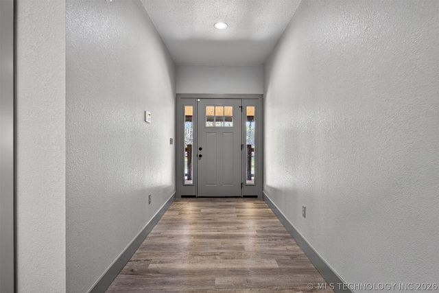 18475 W Lakewood Drive, Park Hill, OK 74451
