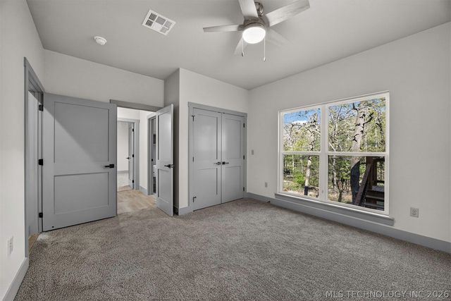 18475 W Lakewood Drive, Park Hill, OK 74451