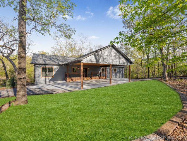 18475 W Lakewood Drive, Park Hill, OK 74451