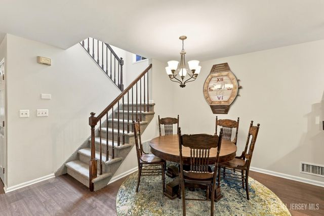 20 Parkside Drive, Spotswood, NJ 08884