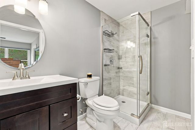 20 Parkside Drive, Spotswood, NJ 08884