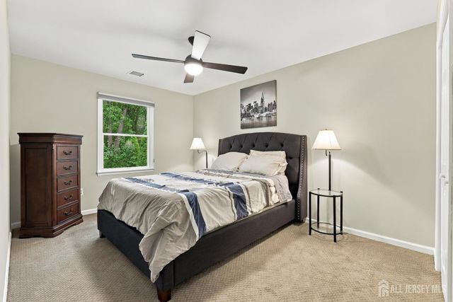 20 Parkside Drive, Spotswood, NJ 08884