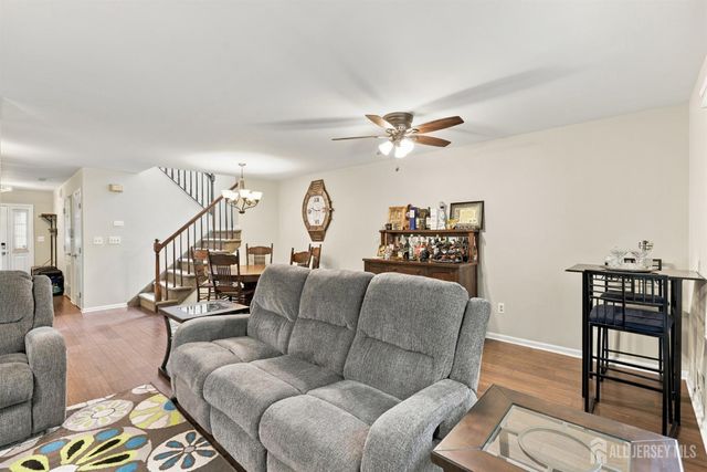 20 Parkside Drive, Spotswood, NJ 08884