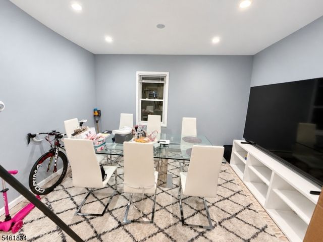 1112 Virginia St, Elizabeth City, NJ 07201