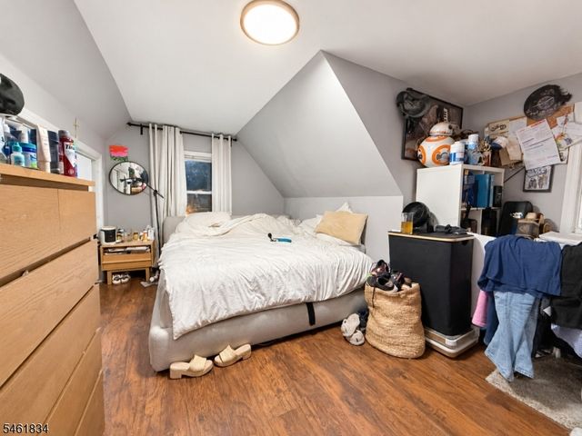 1112 Virginia St, Elizabeth City, NJ 07201