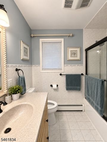 1112 Virginia St, Elizabeth City, NJ 07201