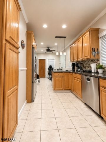 1112 Virginia St, Elizabeth City, NJ 07201