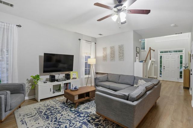 3424 Kensington Parc Circle, Avondale Estates, GA 30002