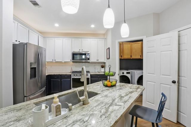 3424 Kensington Parc Circle, Avondale Estates, GA 30002