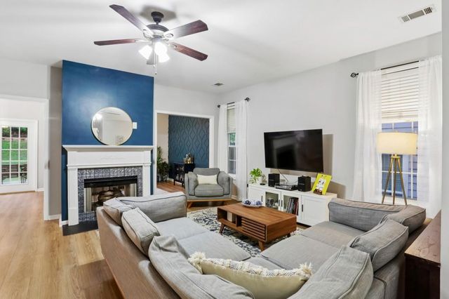 3424 Kensington Parc Circle, Avondale Estates, GA 30002