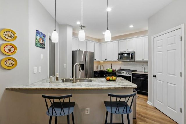 3424 Kensington Parc Circle, Avondale Estates, GA 30002