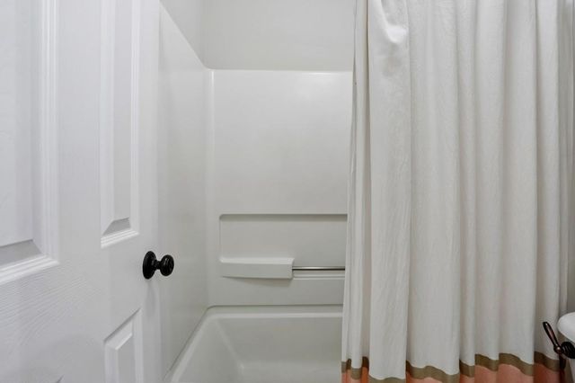 3424 Kensington Parc Circle, Avondale Estates, GA 30002