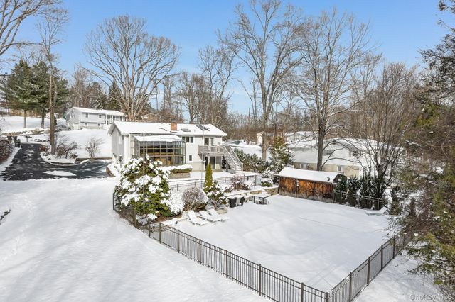 53 Tanager Road, Mahopac, NY 10541