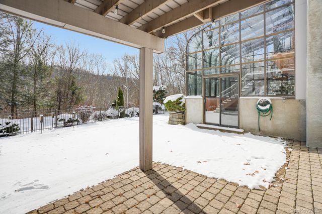 53 Tanager Road, Mahopac, NY 10541