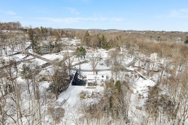 53 Tanager Road, Mahopac, NY 10541