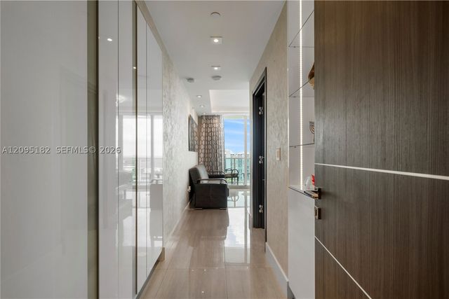3301 NE 183rd St 2001, Aventura, FL 33160