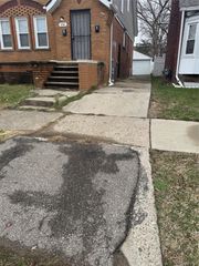 15760 Monte Vista Street, Detroit, MI 48238