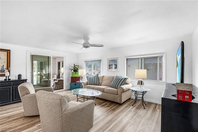 67 Sturbridge LN, Fort Myers, FL 33908