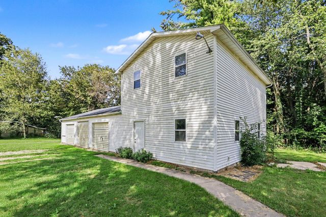 9215 1st Street, Berrien Springs, MI 49103