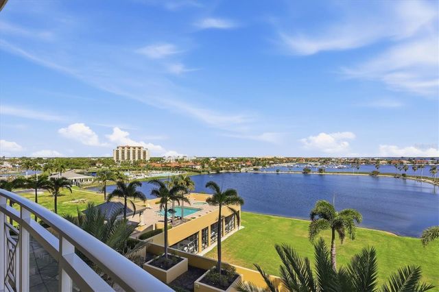 140 RIVIERA DUNES WAY 402, Palmetto, FL 34221