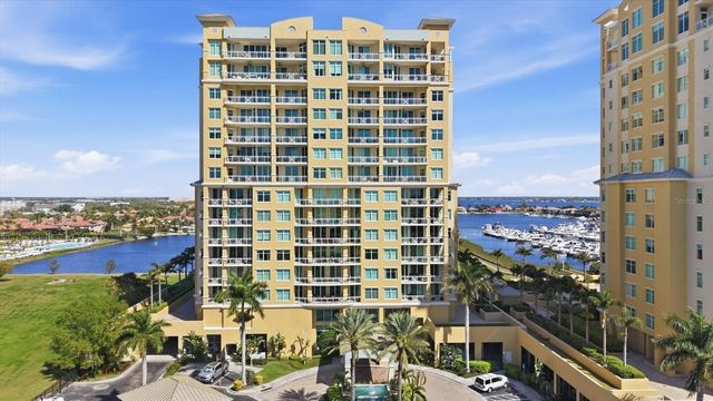 140 RIVIERA DUNES WAY 402, Palmetto, FL 34221