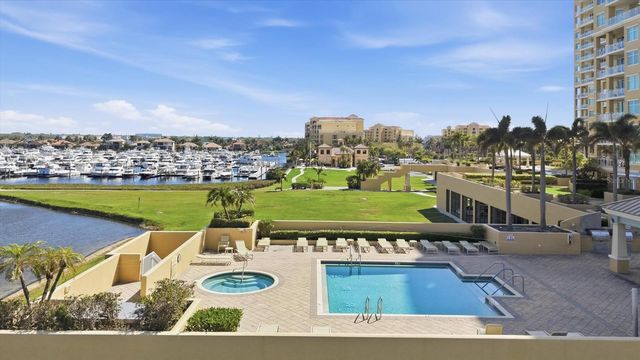 140 RIVIERA DUNES WAY 402, Palmetto, FL 34221