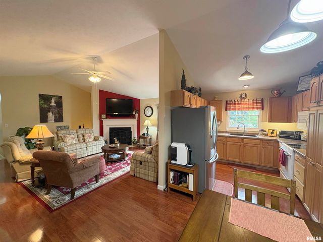 1909 STONERIDGE, Washington, IL 61571