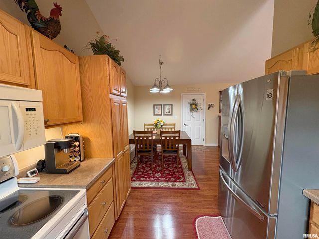 1909 STONERIDGE, Washington, IL 61571