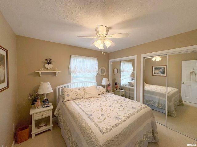 1909 STONERIDGE, Washington, IL 61571